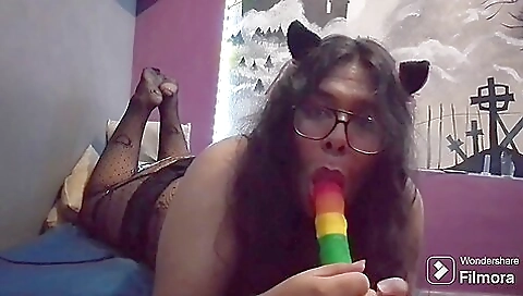Latina brunette sucking a dildo and fucked her ass