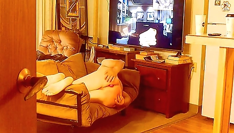 Marcia fannie takes a long look at her sexy big ass before