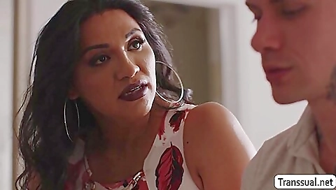 Hot stepmom gets her ass licked and her pussy fucked