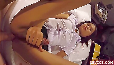 Asian porn video with a slutty asian babe fucked in ass